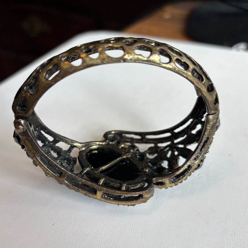 Vintage Black and Purple Rhinestone Hinged  Bracelet - Picture 6 of 7